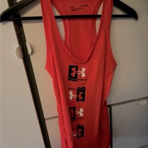 Under Armour tanks